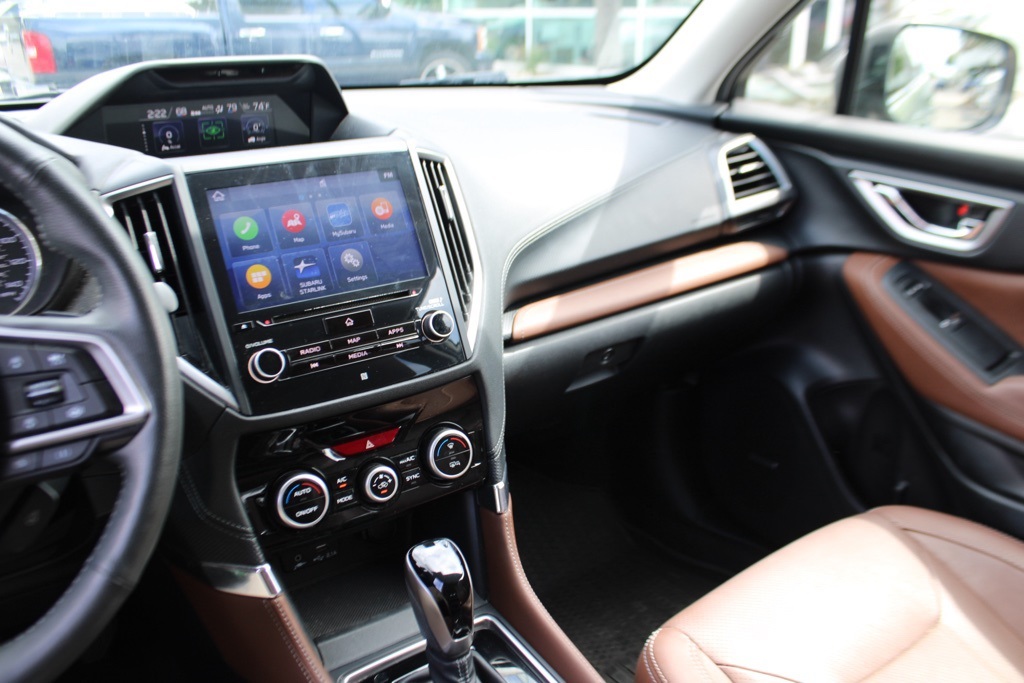 2021 Subaru Forester Touring photo 15