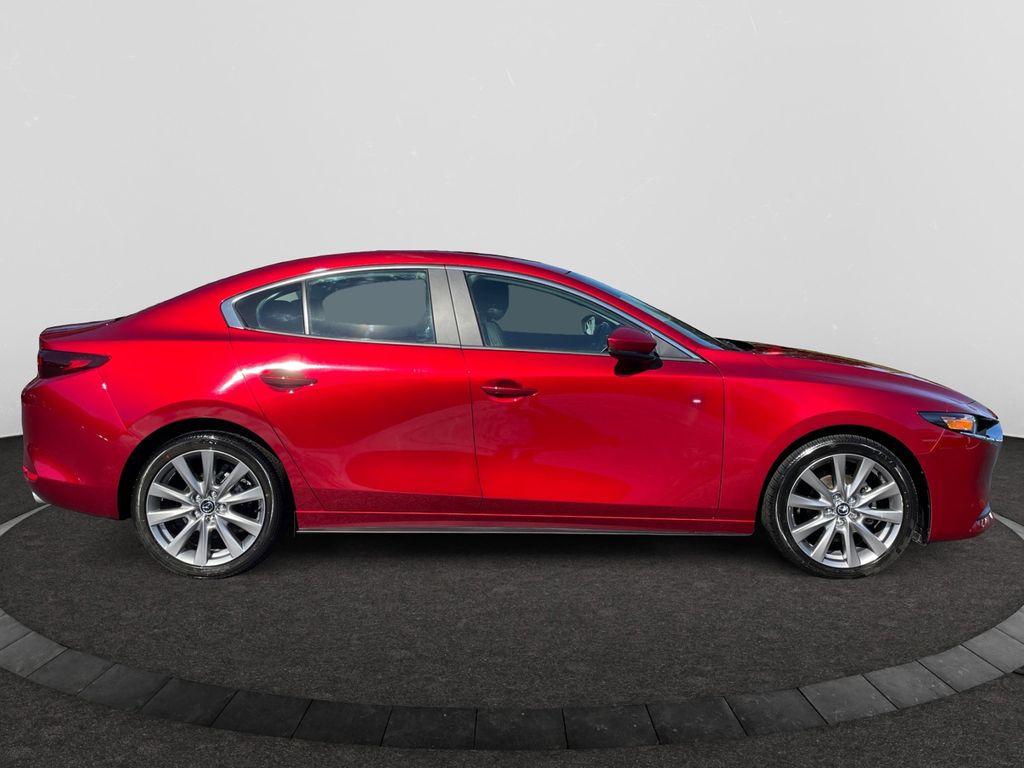 2022 Mazda Mazda3 Select photo 6
