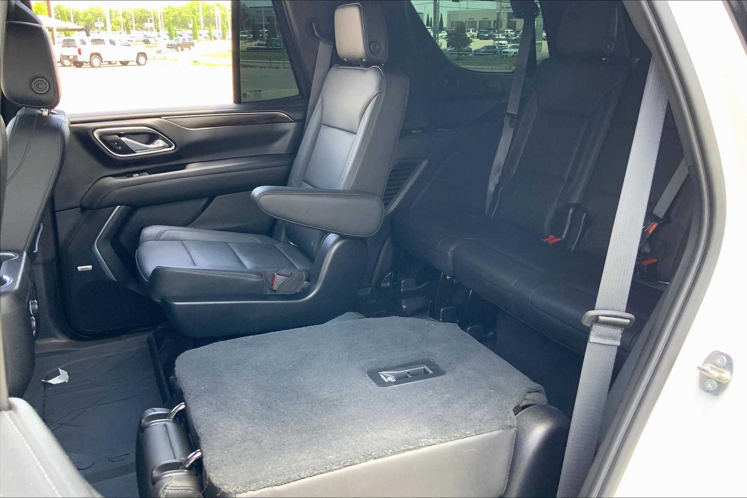2021 Chevrolet Tahoe LT photo 18