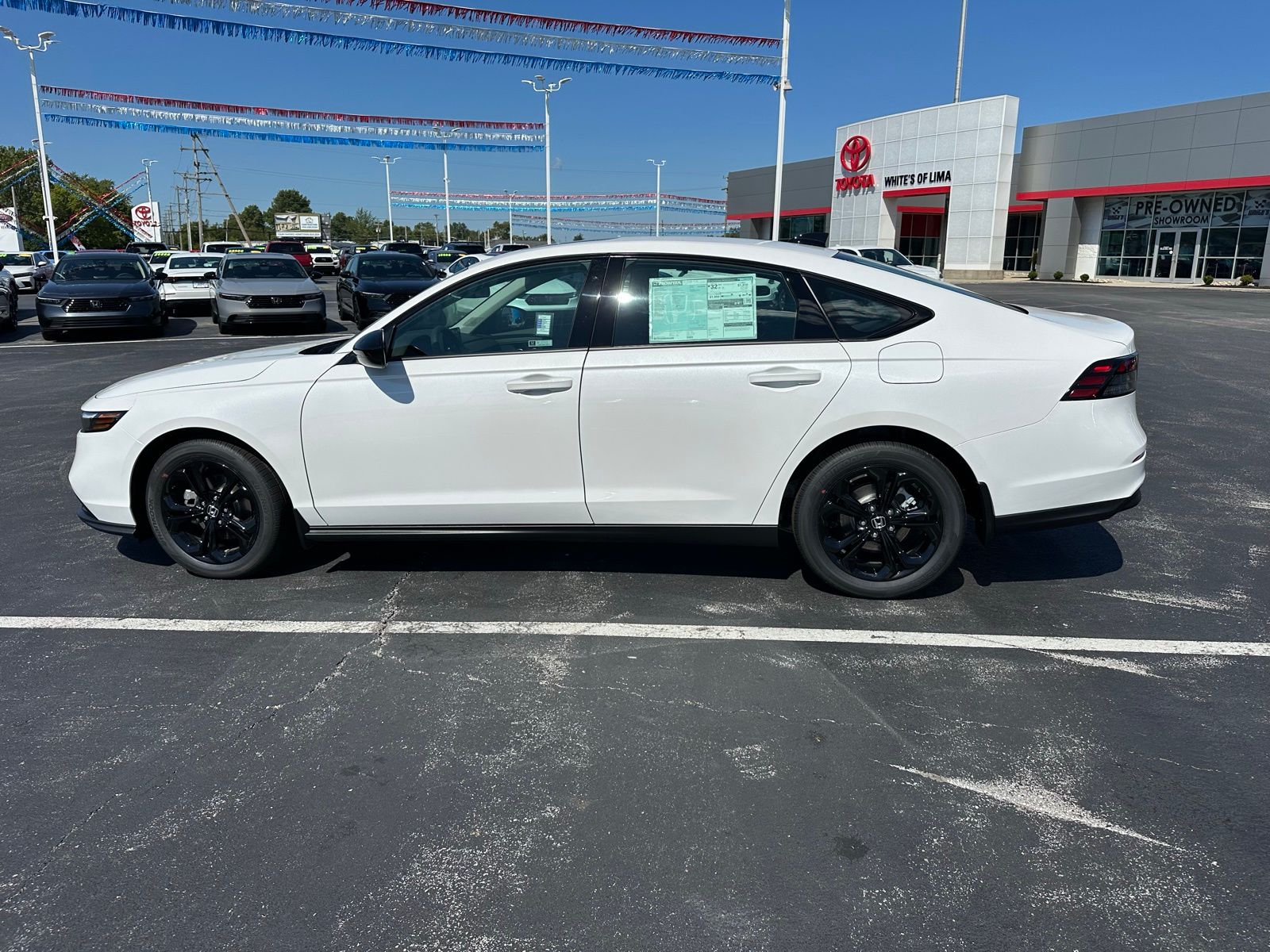 2025 Honda Accord SE photo 2