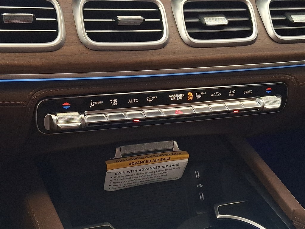 2025 Mercedes Benz GLE 450 4MATIC photo 13
