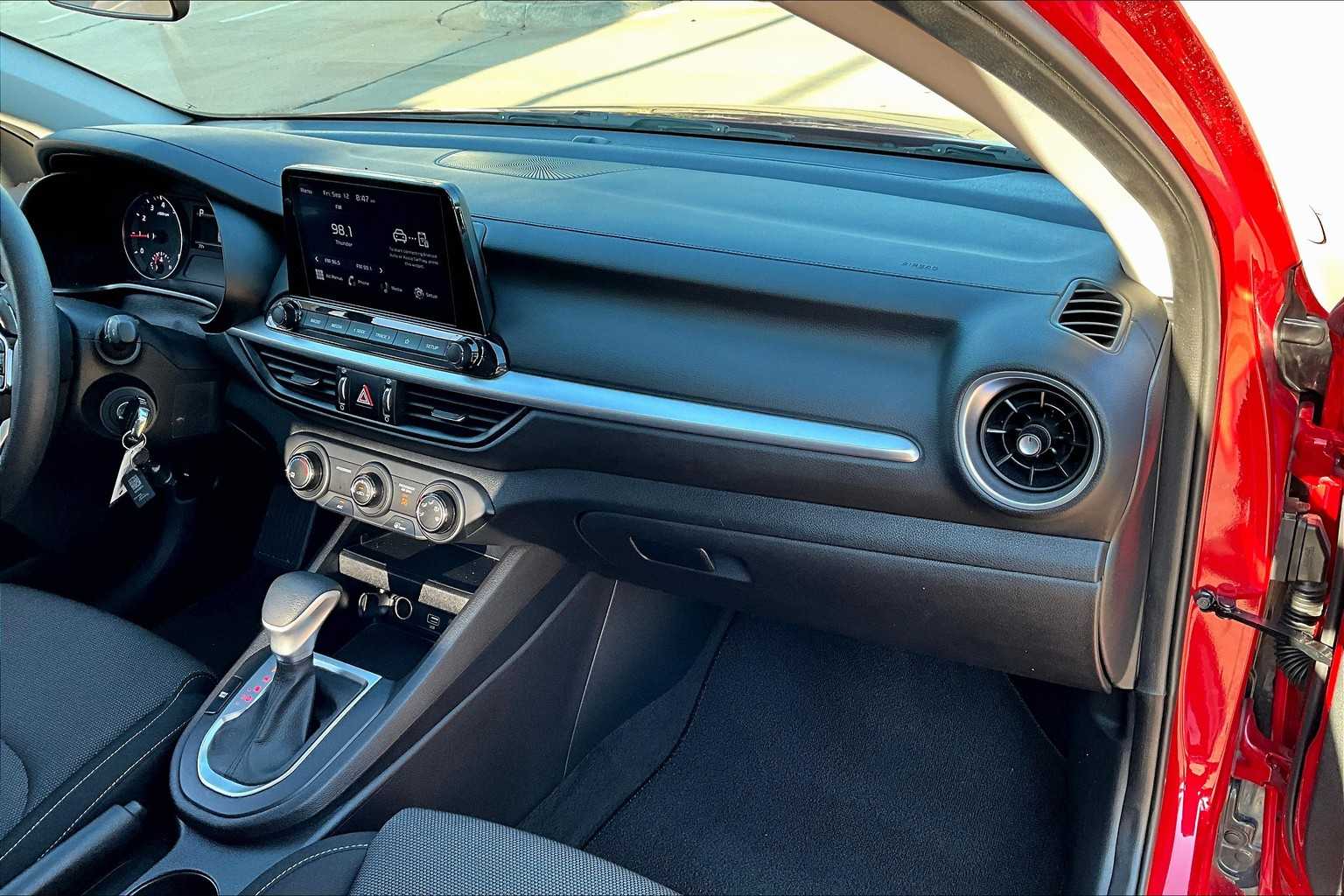 2023 Kia Forte LXS photo 15