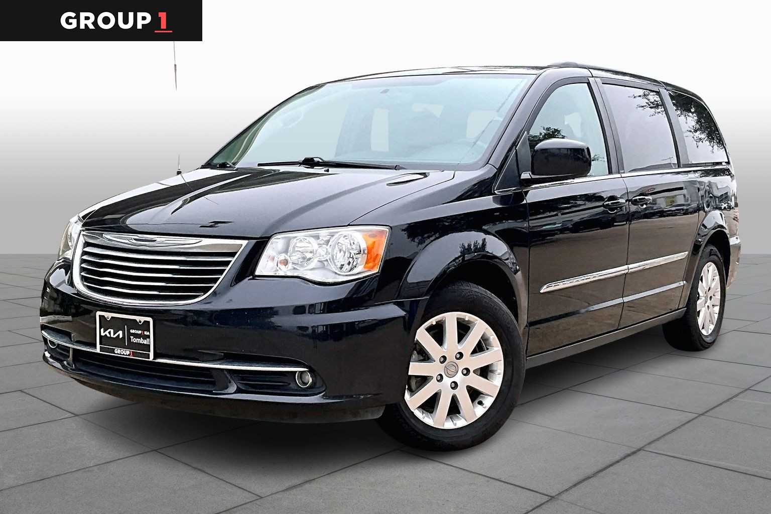 2016 Chrysler Town & Country Touring
