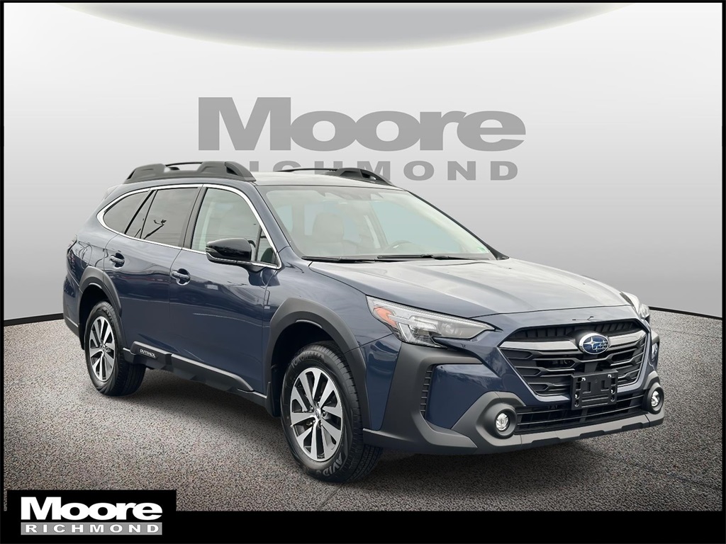 2025 Subaru Outback Premium's photo