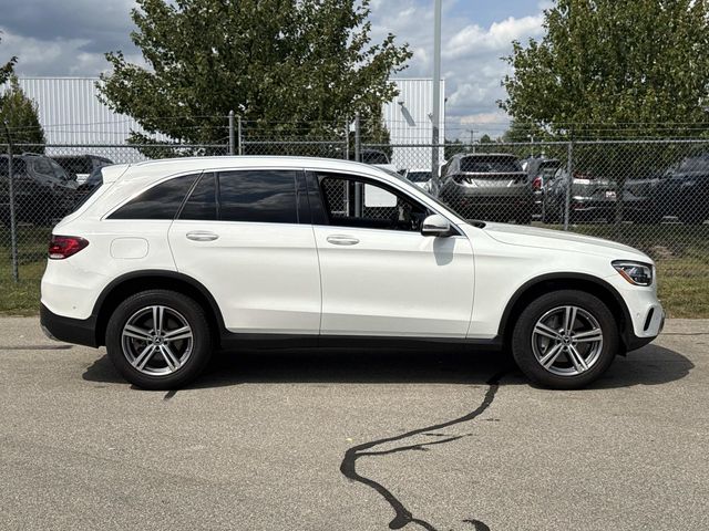 2022 Mercedes Benz GLC 300 4MATIC photo 3