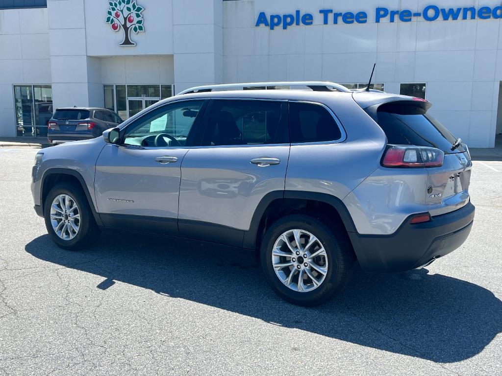 2019 Jeep Cherokee Latitude photo 4