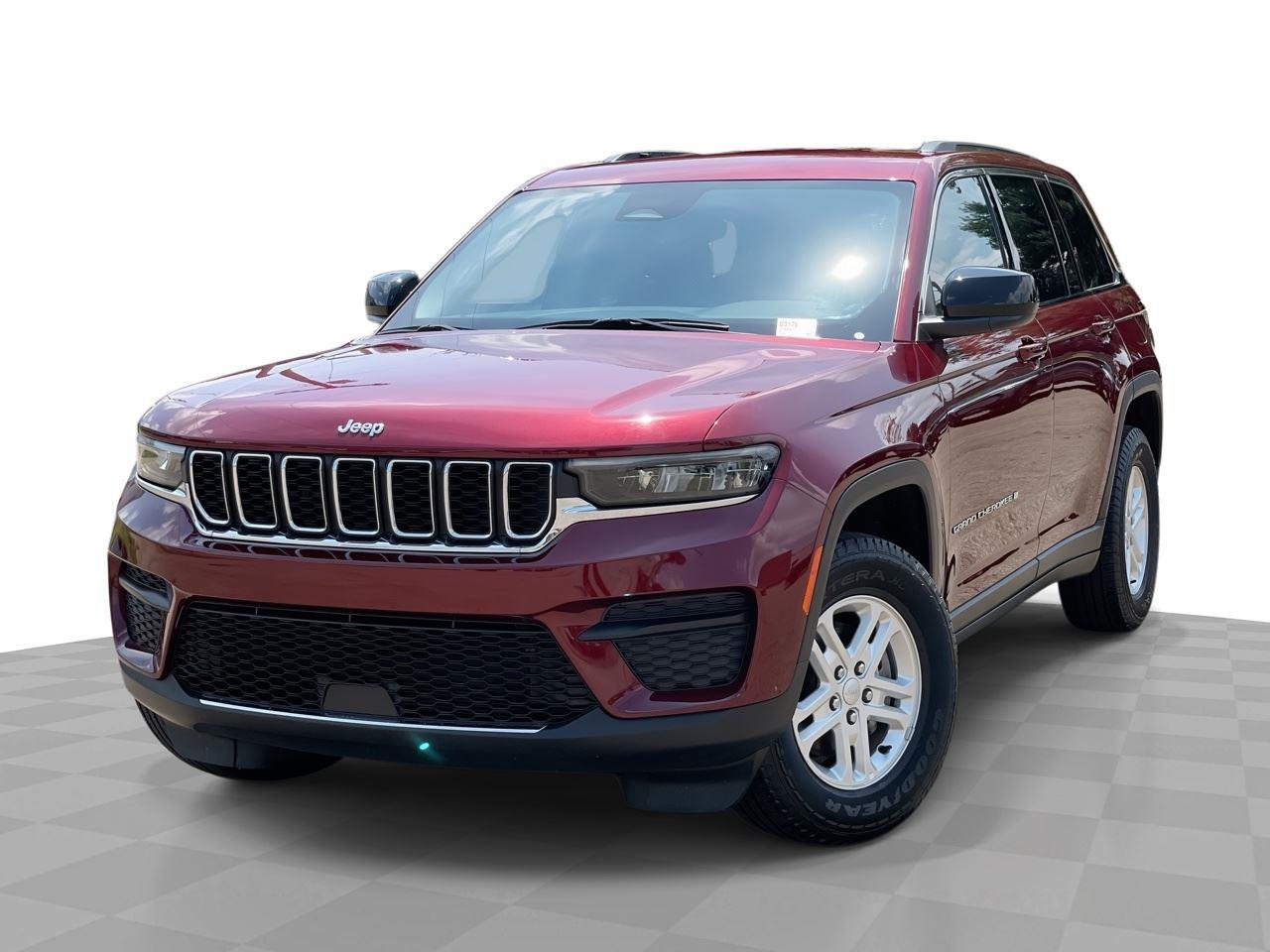 2023 Jeep Grand Cherokee Laredo's photo