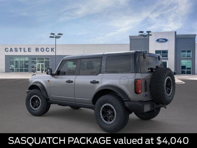 2024 Ford Bronco Badlands photo 3