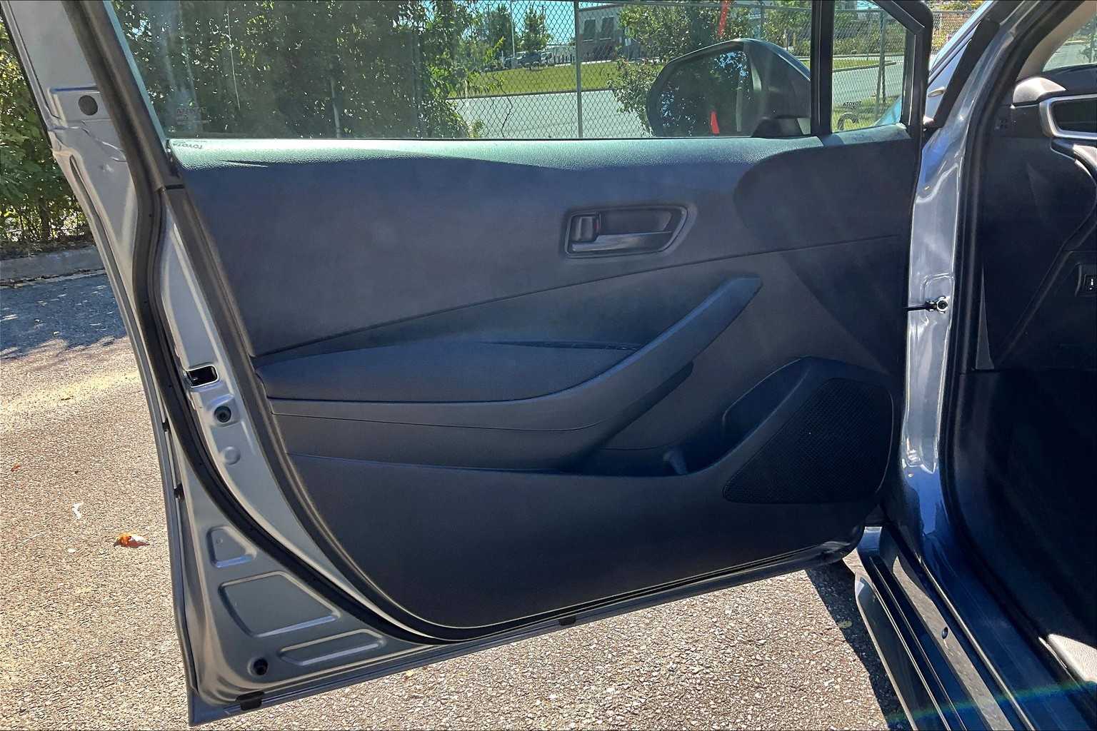 2024 Toyota Corolla LE photo 42