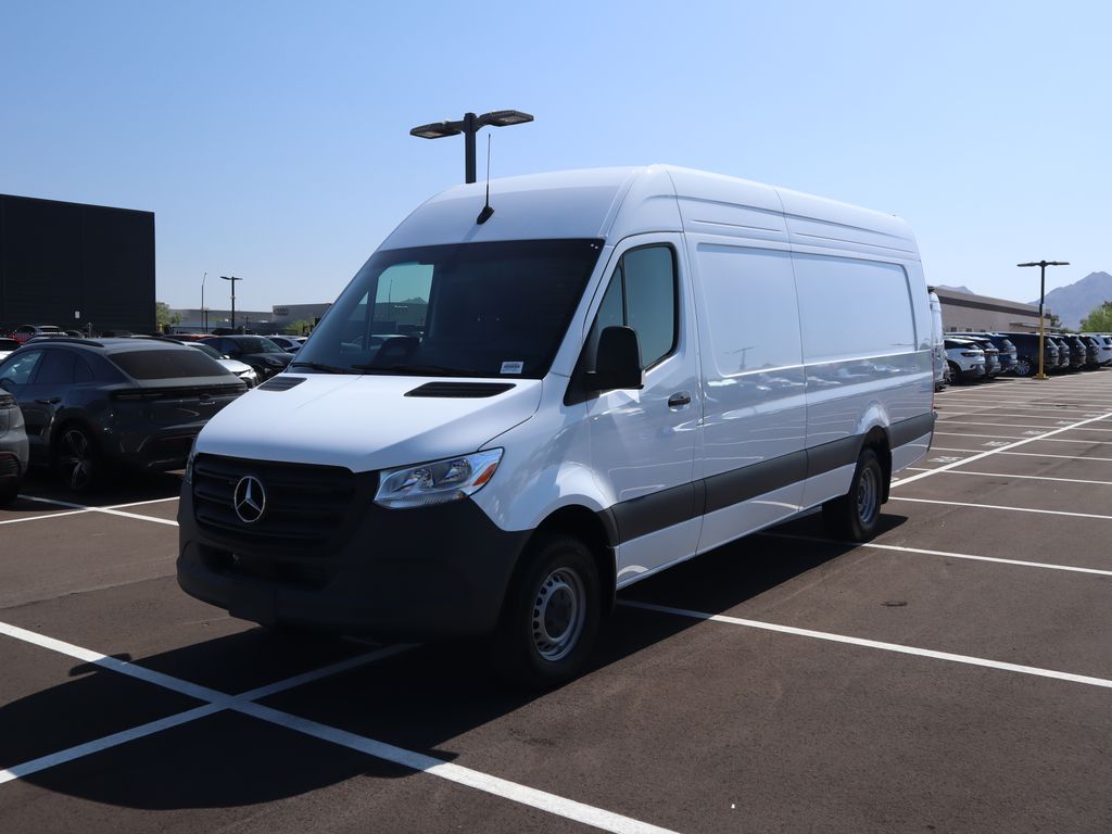 2025 Mercedes-Benz Sprinter Cargo Van Base's photo
