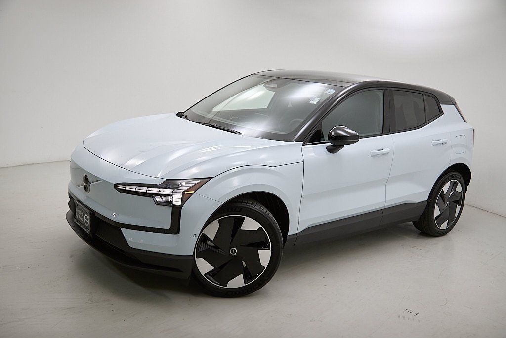 2025 VOLVO EX30 - Image 2