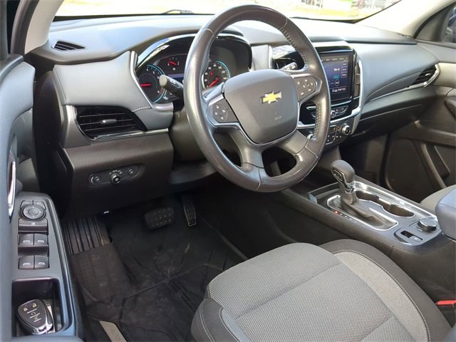 2021 Chevrolet Traverse Cloth photo 3