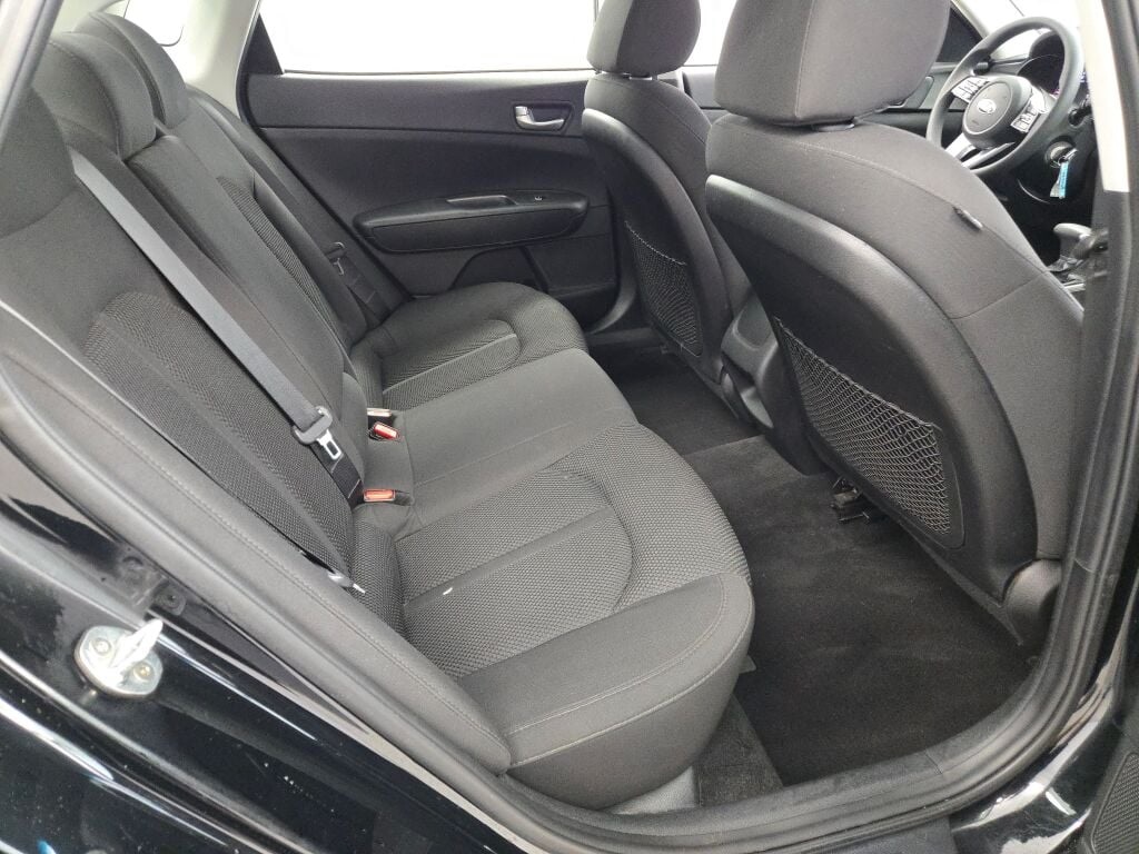 2020 Kia Optima LX photo 8
