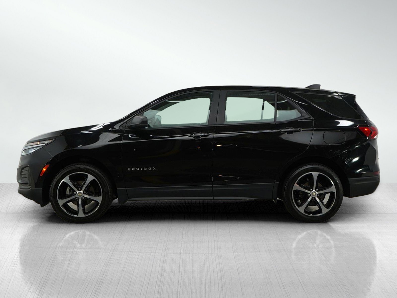 Used 2023 Chevrolet Equinox LS with VIN 3GNAXSEG3PL114399 for sale in White Bear Lake, Minnesota