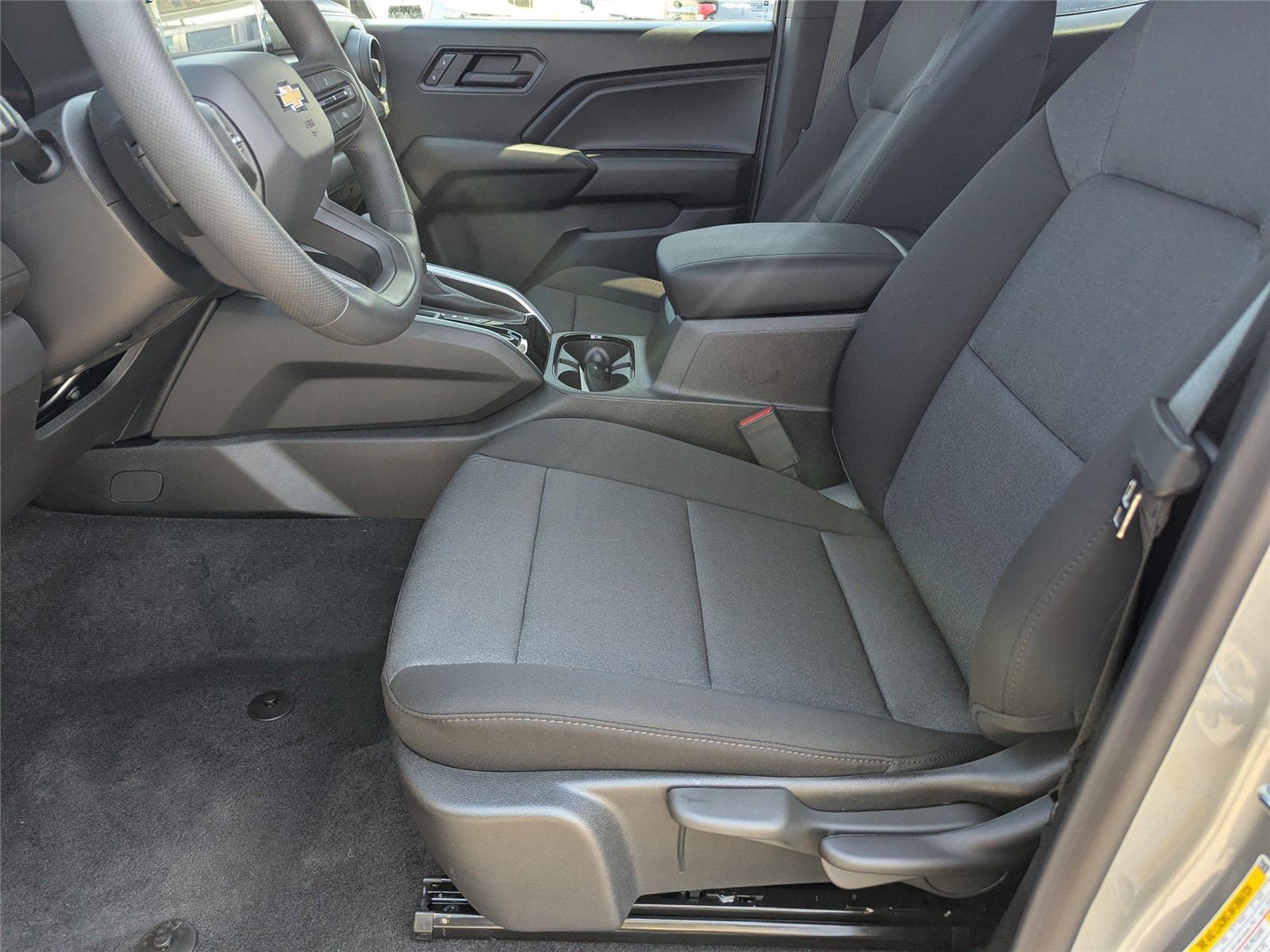 2026 Chevrolet Colorado Work Truck photo 14