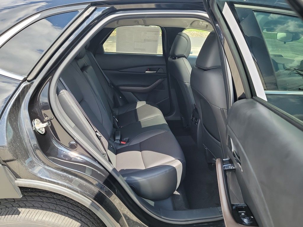 2025 Mazda CX-30 2.5 S Premium photo 10