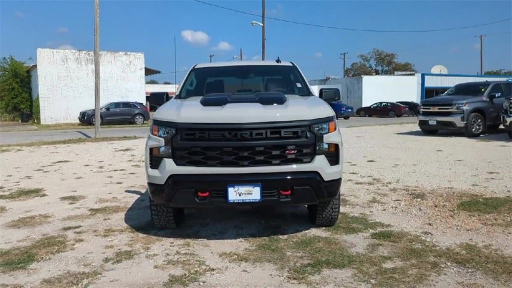 2026 Chevrolet Silverado 1500 Custom Trail Boss photo 3