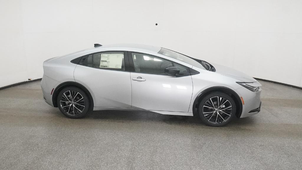2026 Toyota Prius XLE photo 26