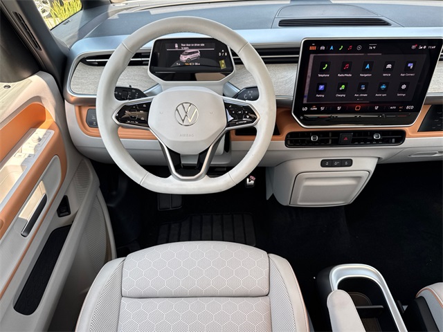2025 Volkswagen ID. Buzz Pro Plus photo 22
