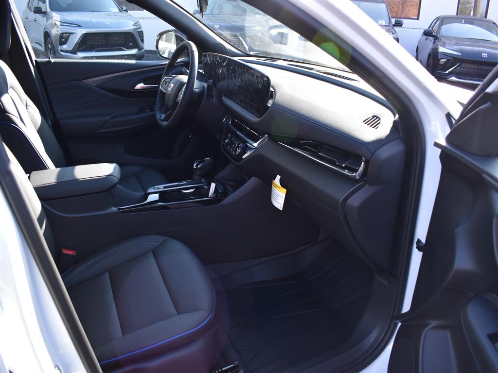 2026 Buick Envista ST photo 4