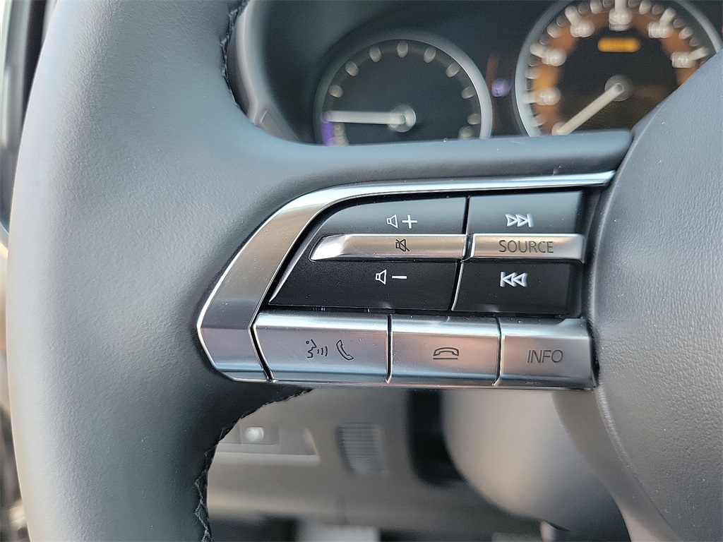 2025 Mazda CX-50 Premium Plus photo 7