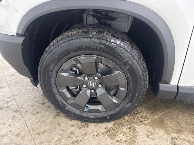2026 Honda Passport photo 8