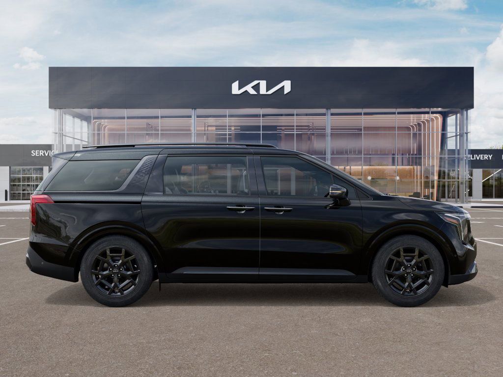 2026 Kia Carnival SX photo 7