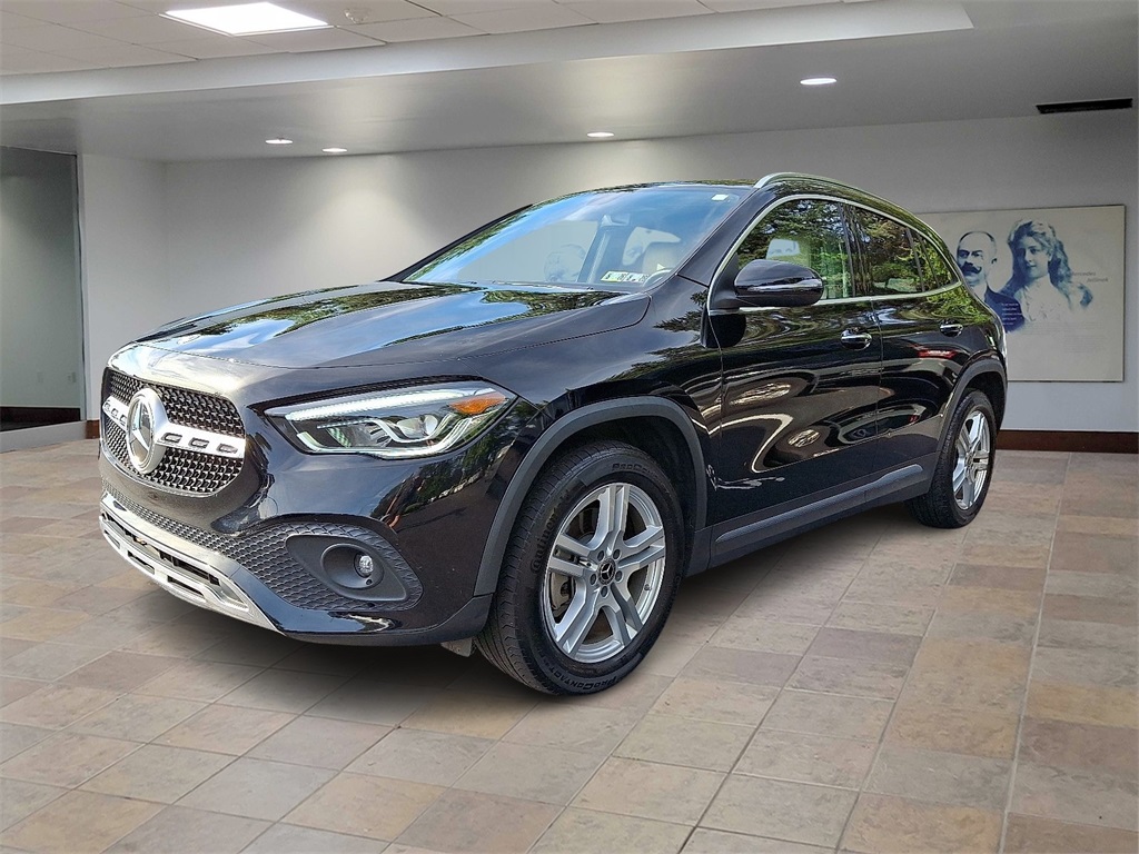 2022 Mercedes Benz GLA 250 4MATIC photo 2