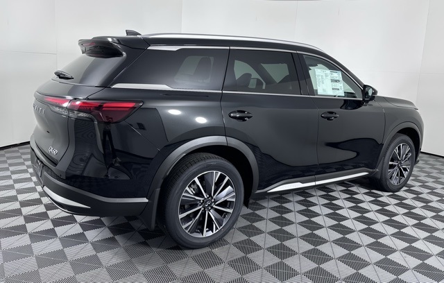 2026 Infiniti QX60 Luxe photo 4