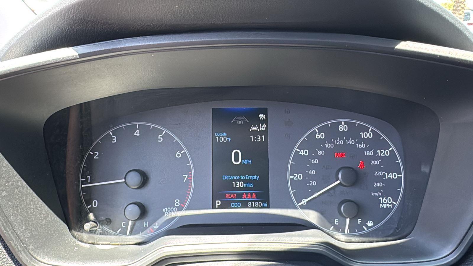 2025 Toyota Corolla LE photo 13