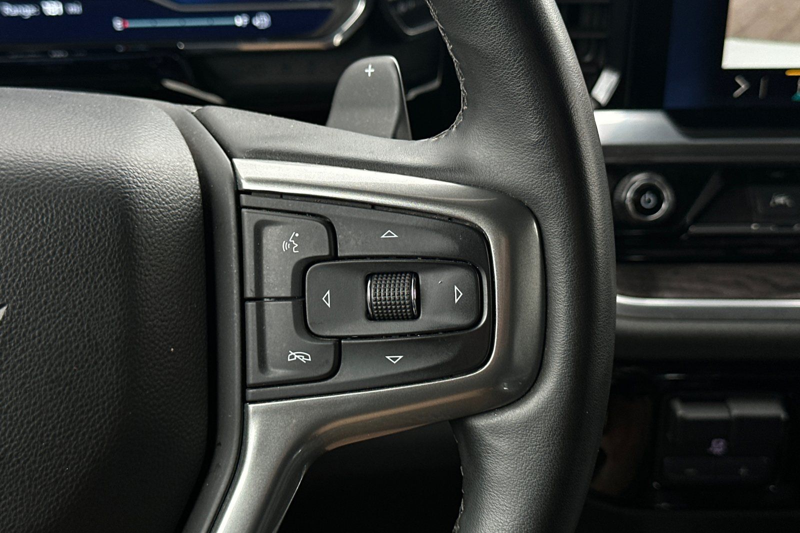 2023 Chevrolet Silverado 1500 LTZ photo 23