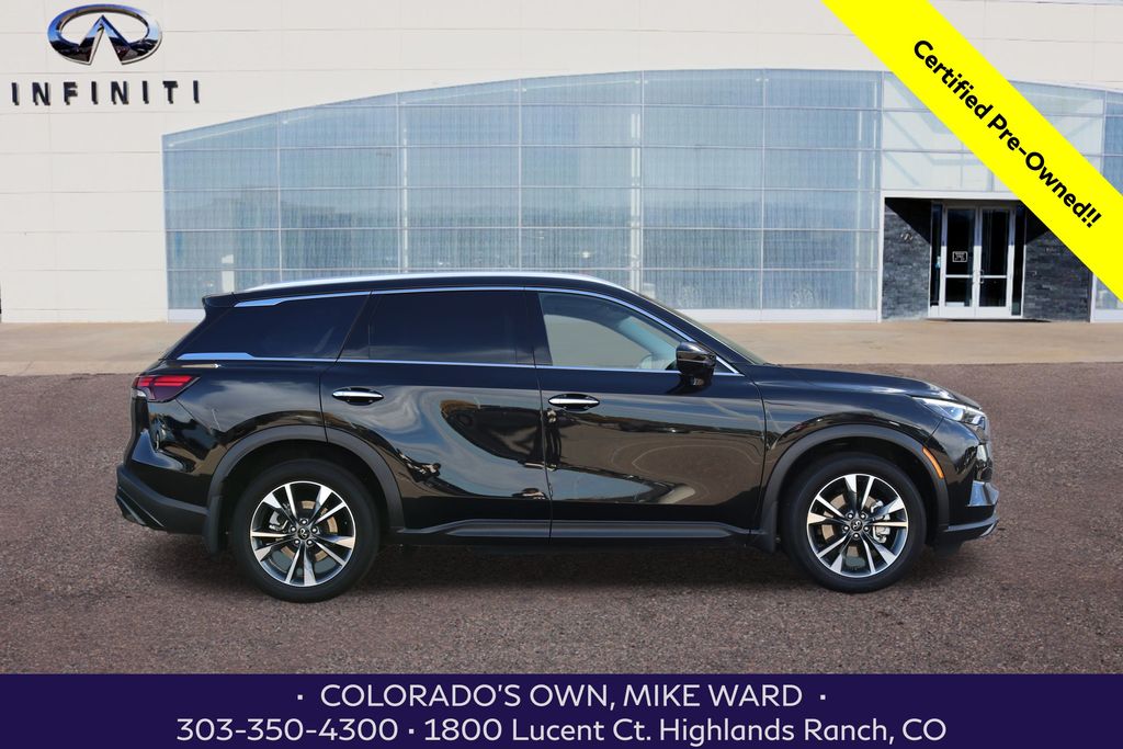 2025 Infiniti QX60 Luxe photo 3