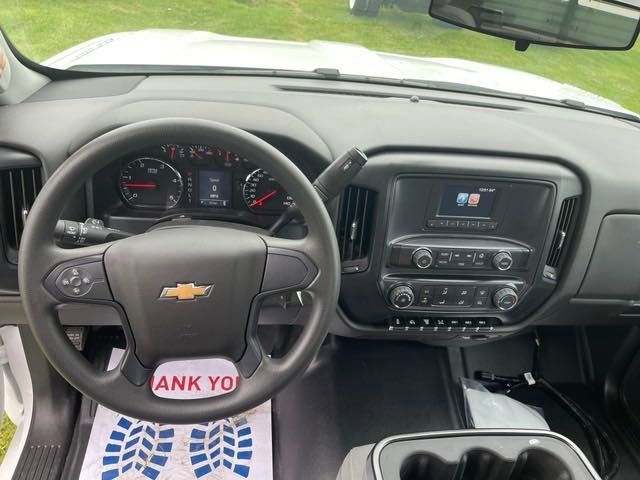 2024 Chevrolet Silverado 5500HD Work Truck photo 12