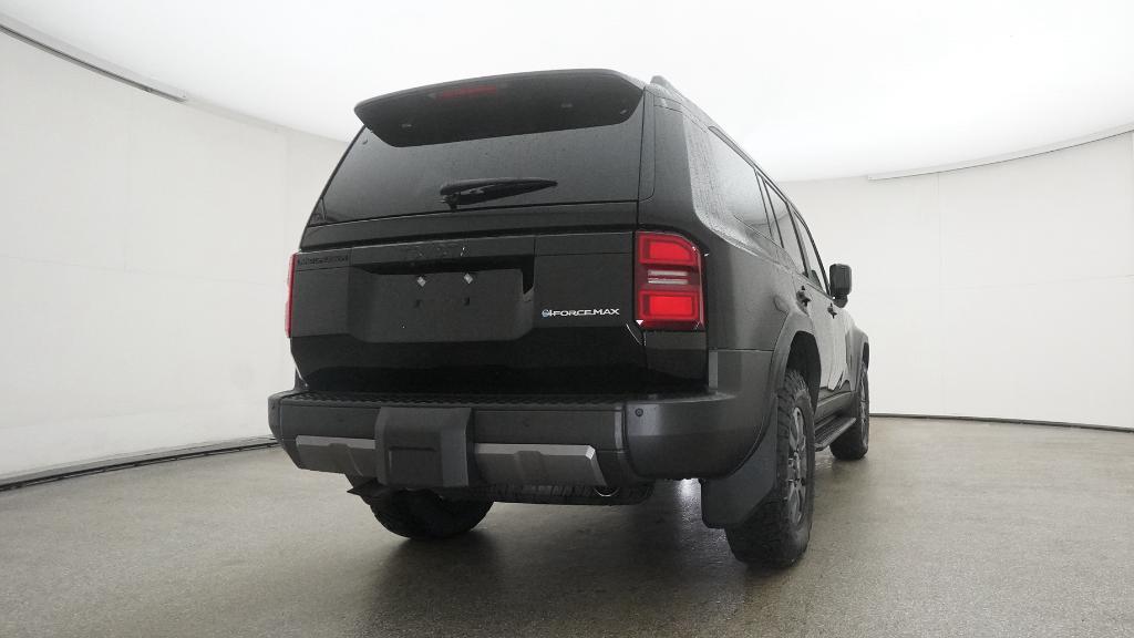 2025 Toyota Land Cruiser photo 19