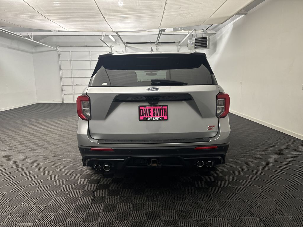 2020 Ford Explorer ST photo 4