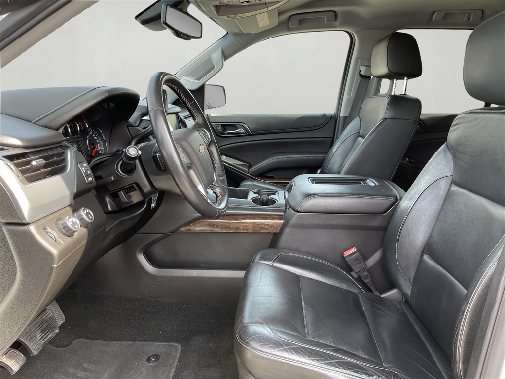 2017 Chevrolet Tahoe LT photo 13
