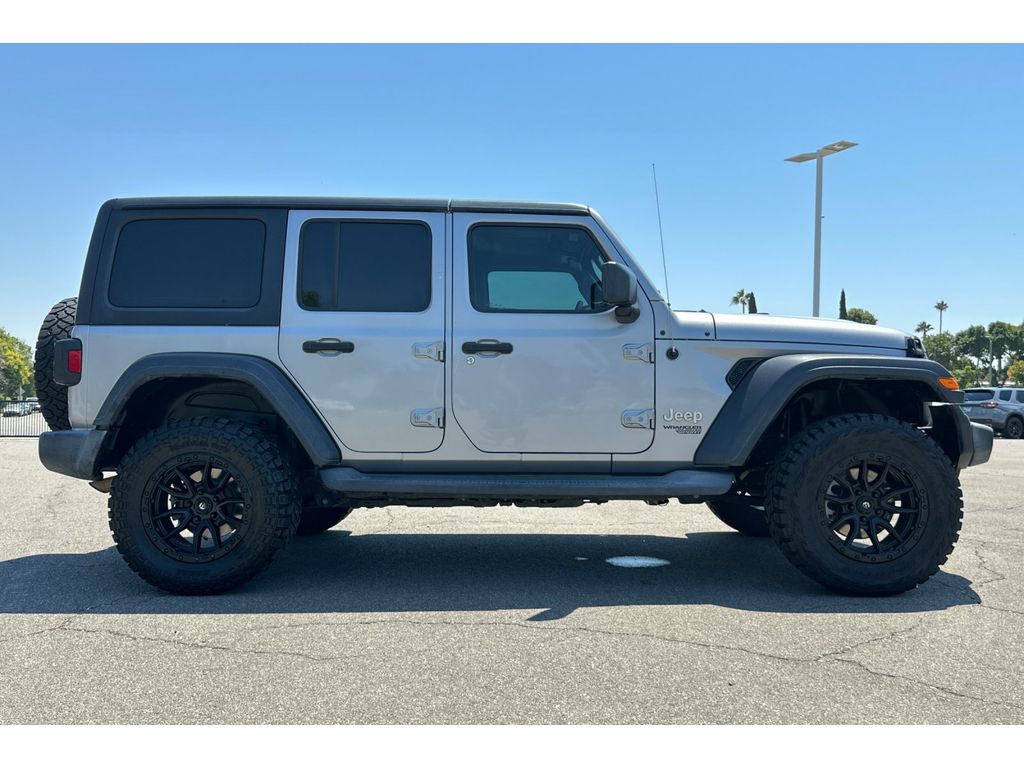 2019 Jeep Wrangler Sport S photo 7