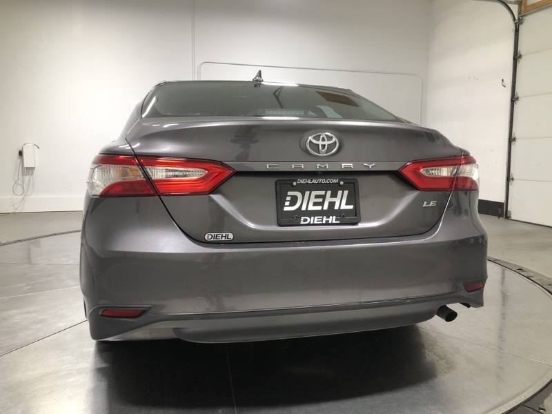 2019 Toyota Camry LE photo 6