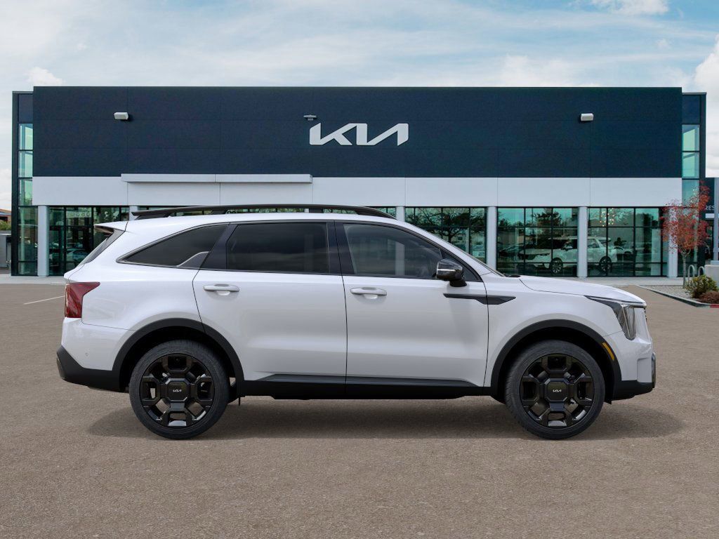 2026 Kia Sorento X-Line X-Pro photo 2