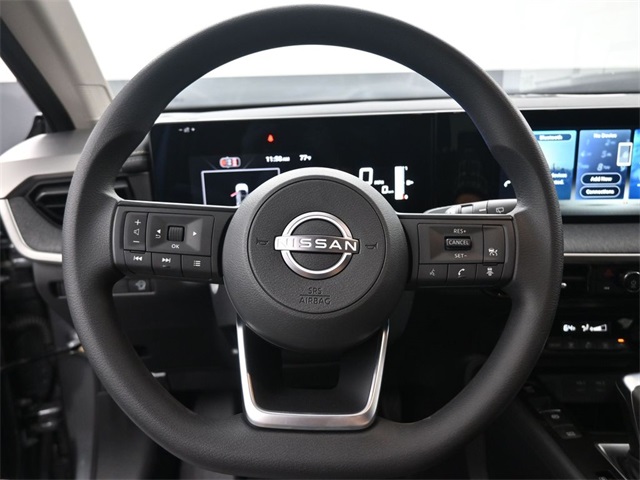 2026 Nissan Kicks SV photo 3