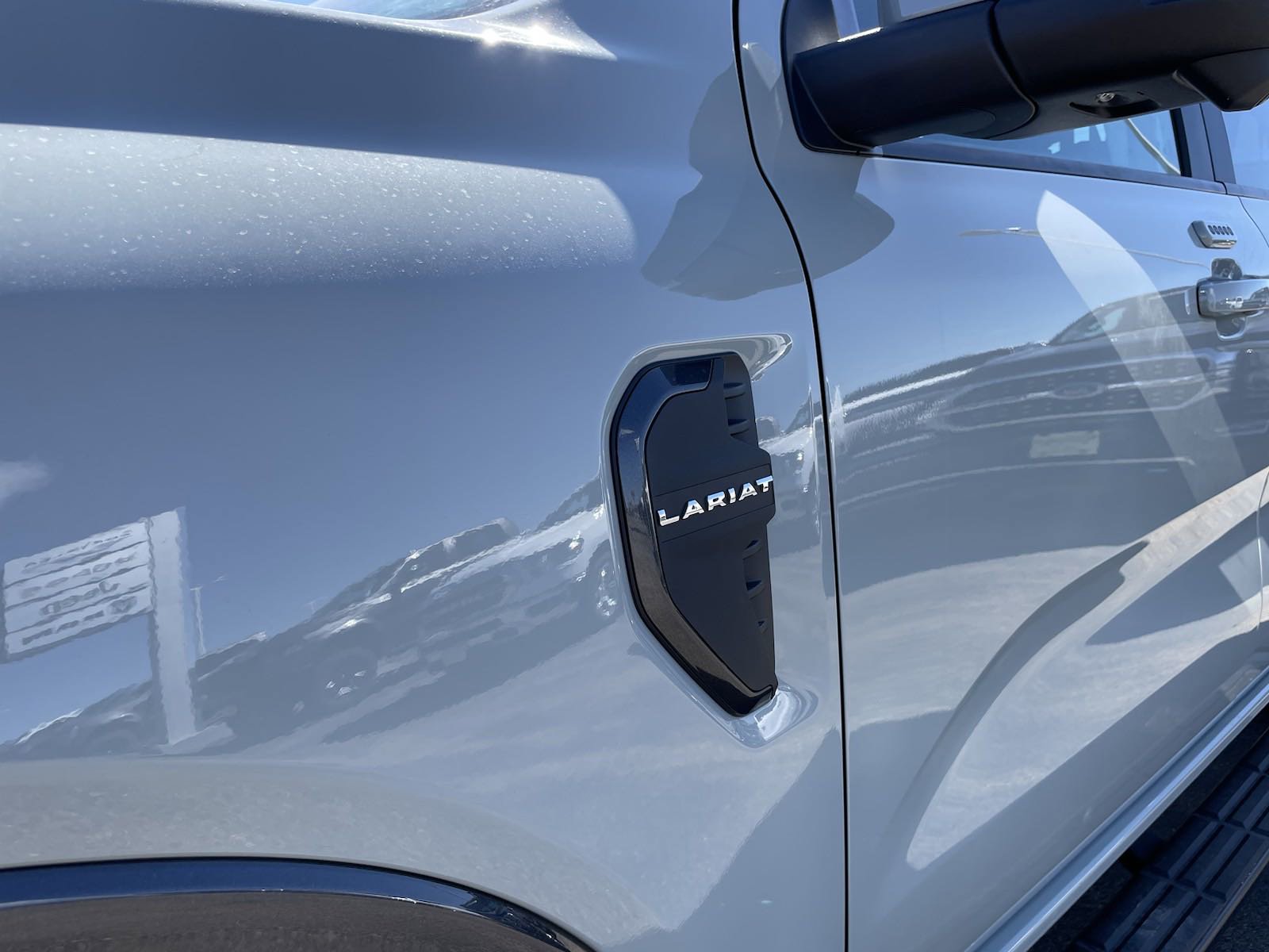 2024 Ford Ranger Lariat photo 4