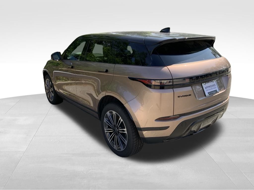 2024 Land Rover Range Rover Evoque S photo 6