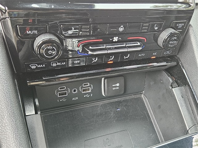 2023 Jeep Grand Cherokee Altitude photo 23