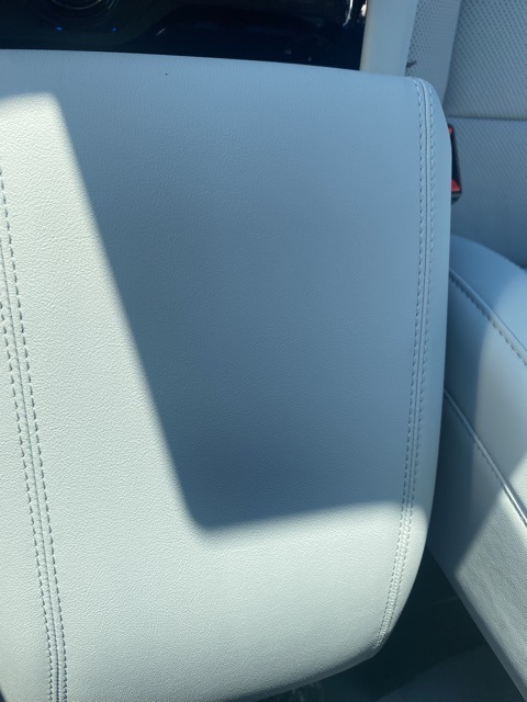 2025 Ford Explorer Platinum photo 29