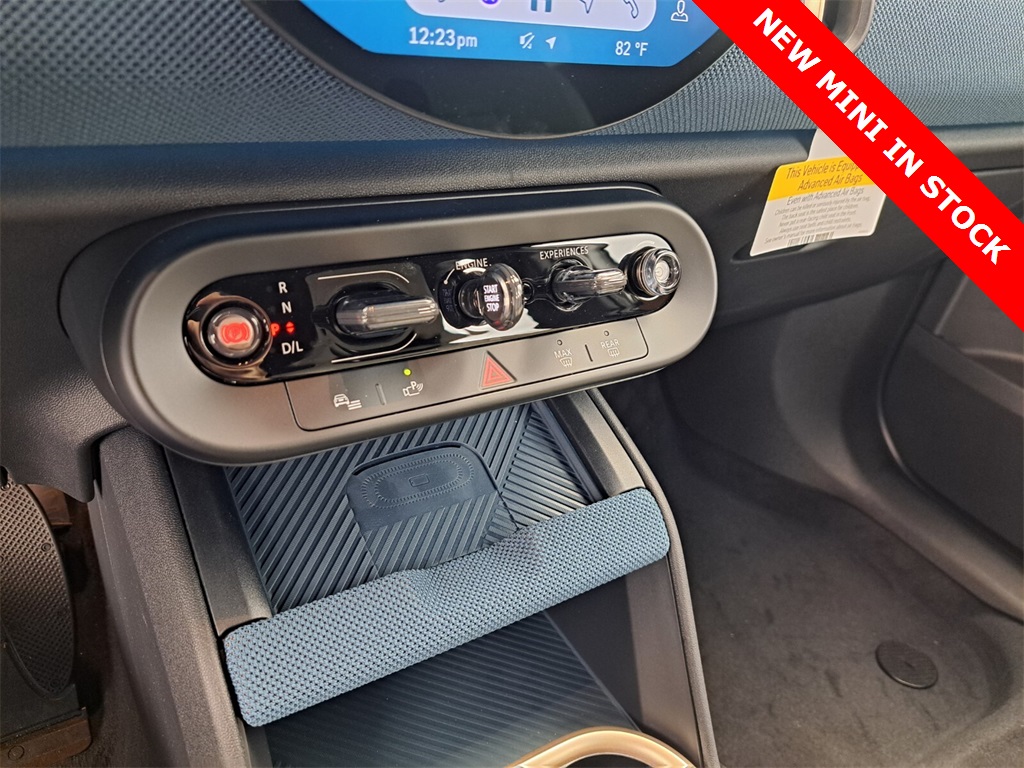 2025 Mini Countryman ALL4 Signature photo 14
