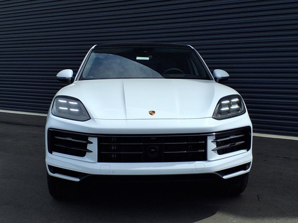 2026 Porsche Cayenne Coupe photo 30