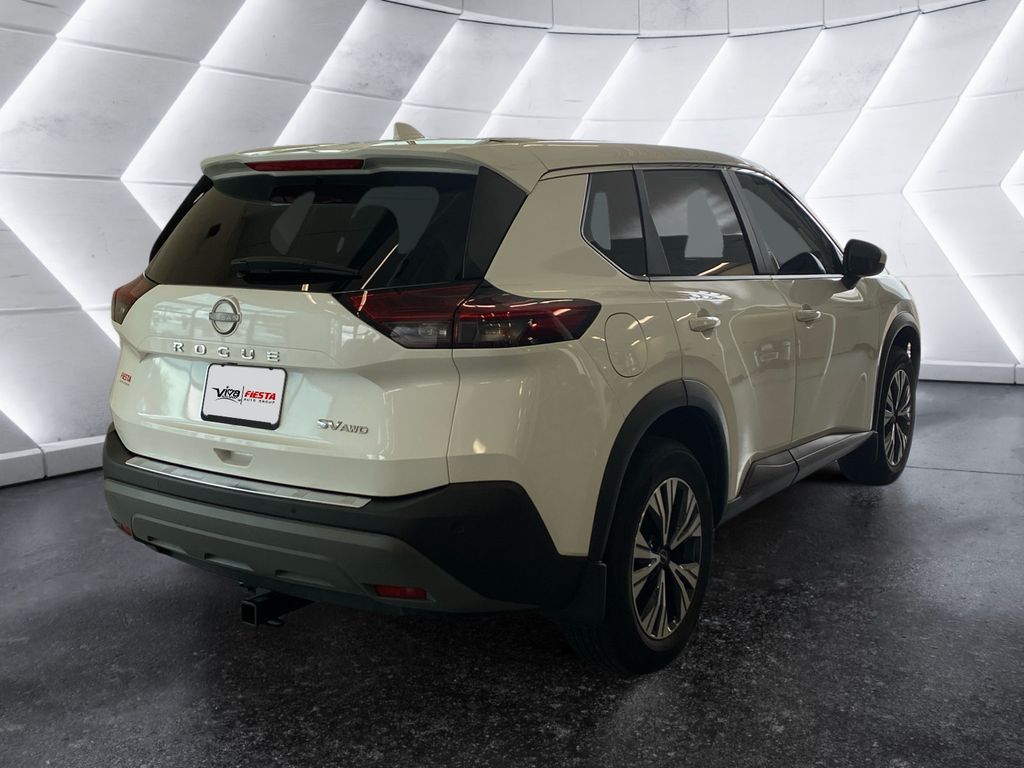 2023 Nissan Rogue SV photo 4