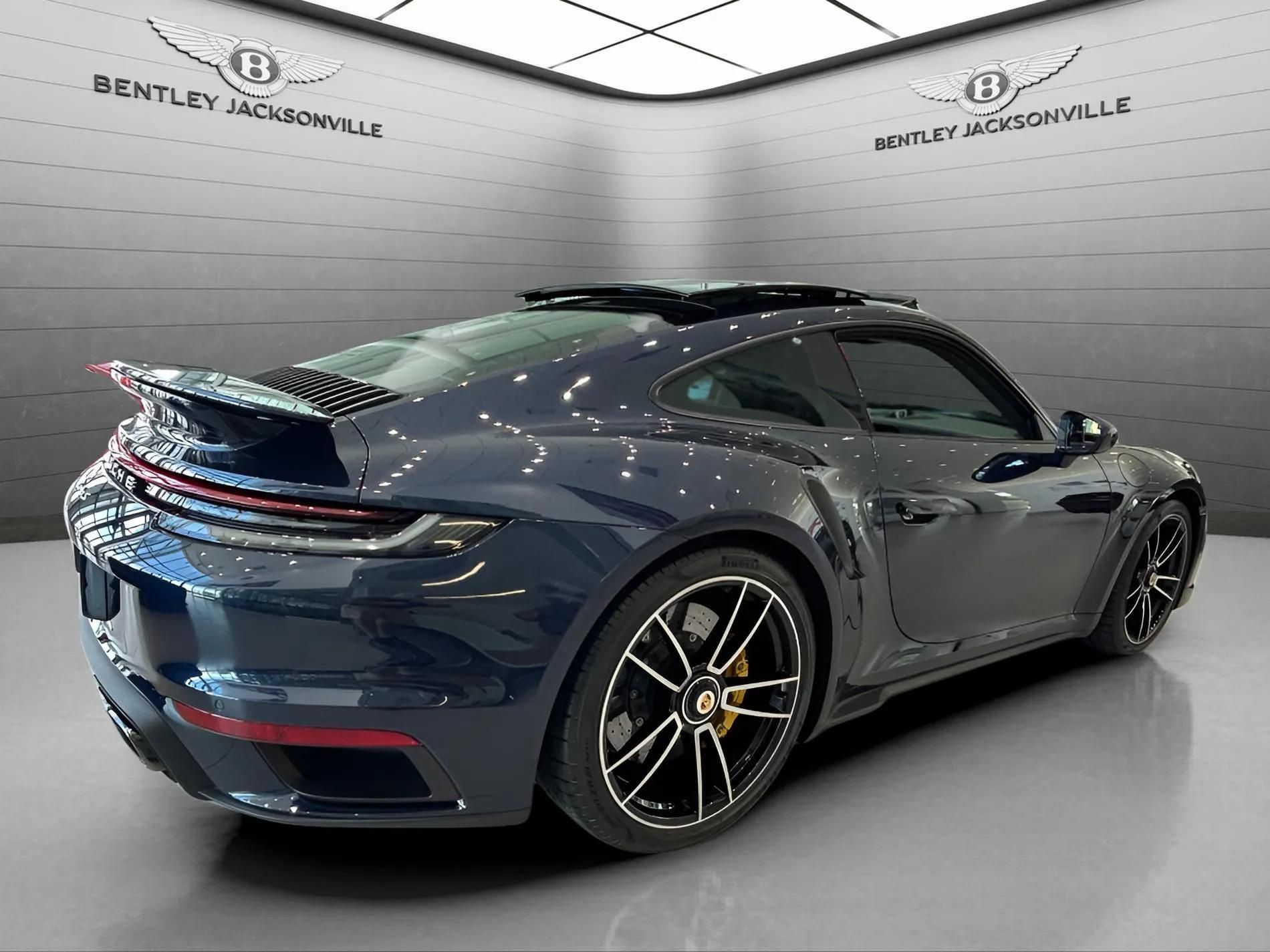 2021 Porsche 911 Turbo S photo 23