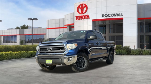 2014 Toyota Tundra SR5's photo