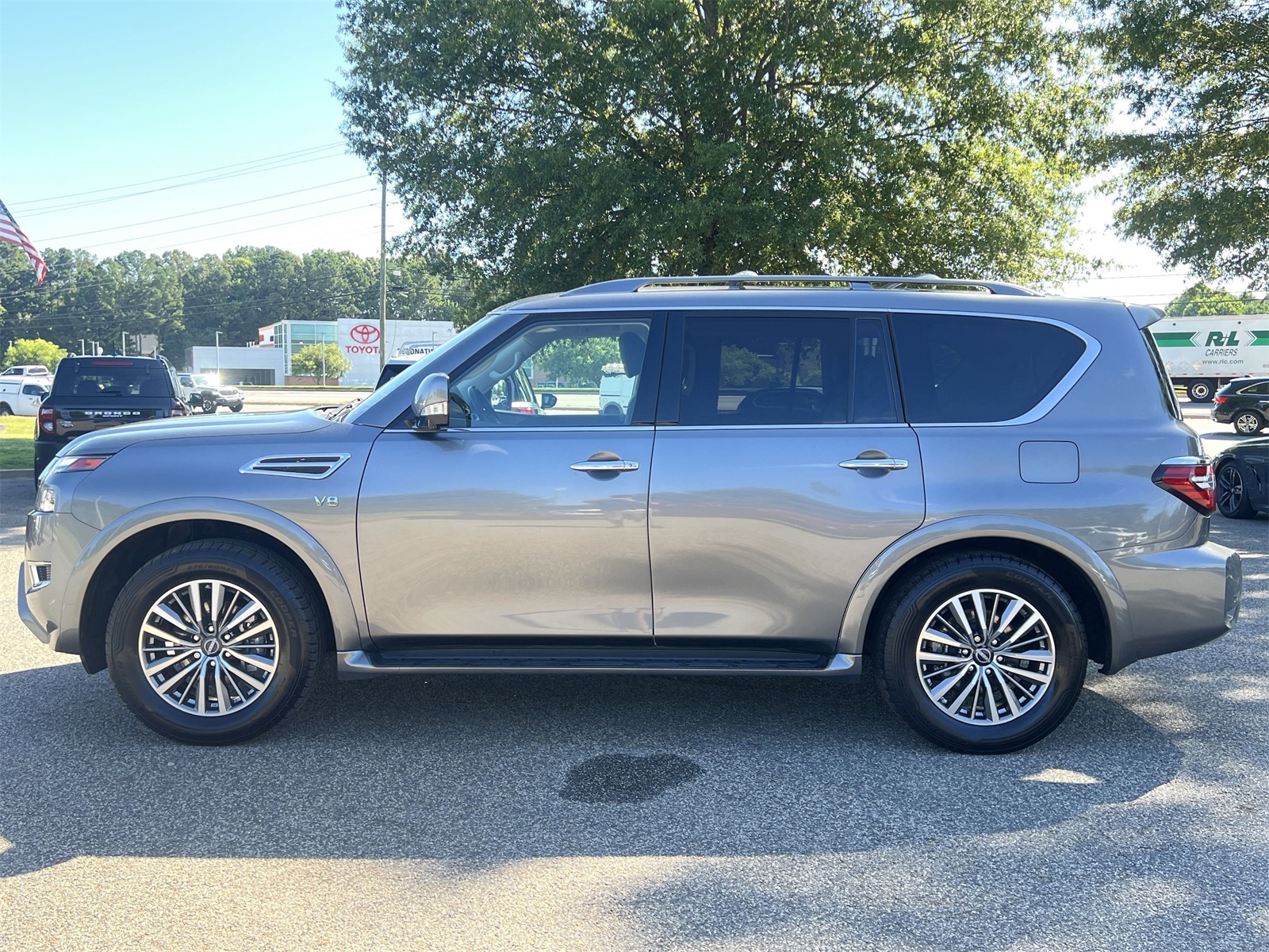 2021 Nissan Armada SL photo 29